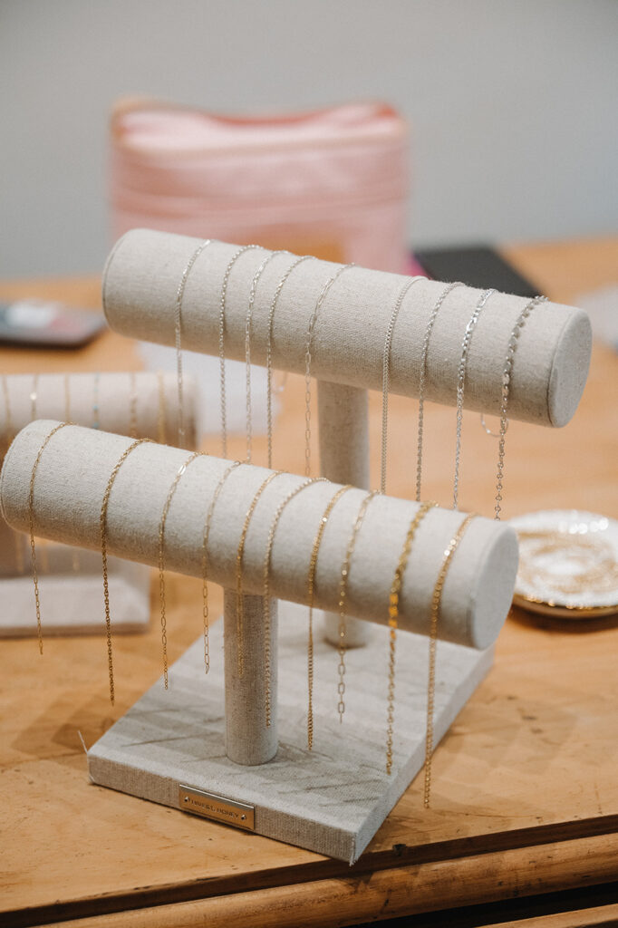 Permanent jewelry in the woodlands, choices